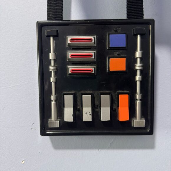 STAR WARS Hasbro Darth Vader Talking Helmet Voice Changer Mask 2004 - Tested - Picture 3 of 5